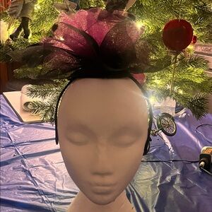 Elegant Black and Pink Fascinator